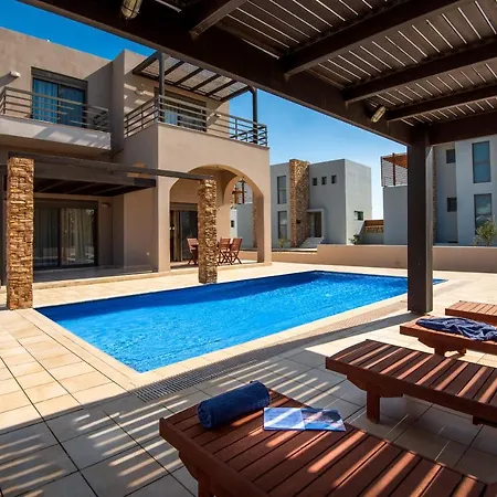 וילה Blue Wave - Road View *