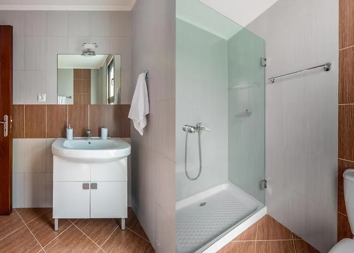 Blue Wave - Road View