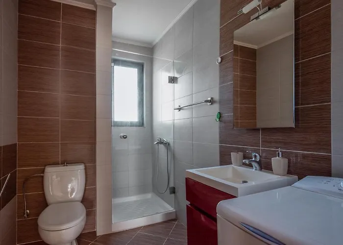 Blue Wave - Road View *