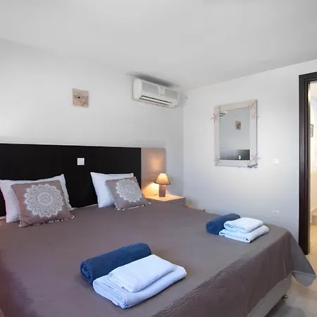 Blue Wave - Road View